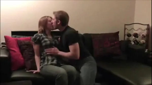 Beste Young Amateur couple sex and creampie ferske videoer