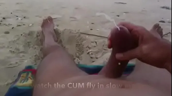 सर्वोत्तम Curved cock wank and cum at nude beach ताज़ा वीडियो