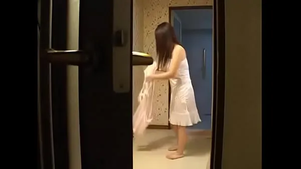 Meilleures Une belle-mère asiatique japonaise chaude baise avec un jeune nouvelles vidéos