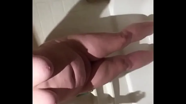 Najboljši Homemade Wife Shower Spy sveži videoposnetki