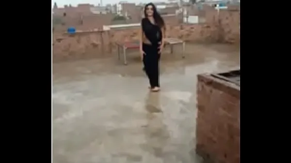 Legjobb hot dance outdoor indian teen saree girl friss videók