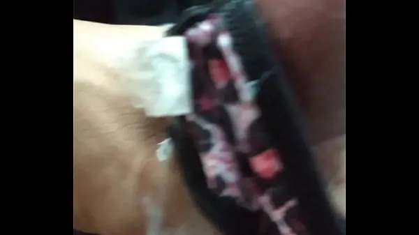 Beste cumming in my friend's used panties nieuwe video's