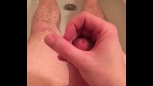 Beste Having fun stroking in bath nieuwe video's