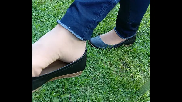 Nejlepší outdoor shoeplay with sheer stockings aktuální videa