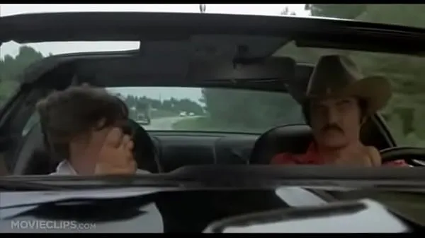 Sally Field with her feet on the windshield Video segar terbaik