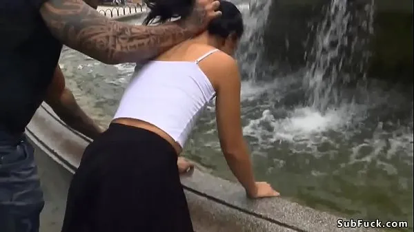 Beste Slim Spanish slut Pamela Sanchez getting wet by master at public fountain at streets of Madrid then in crowded bar rough fucking by his big dick nieuwe video's