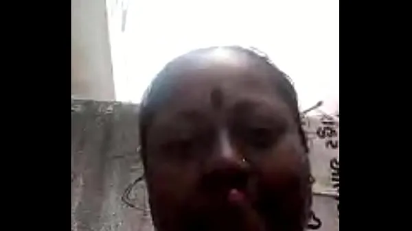 Indian mom Video segar terbaik