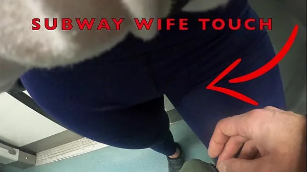 최고의 My Wife Let Older Unknown Man to Touch her Pussy Lips Over her Spandex Leggings in Subway 최신 동영상