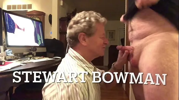 Beste The house Stewart Neal Bowman lives in is a whore house in the eyes of everyone in the town of Lexington because no man is ever turned away who needs a blowjob ferske videoer