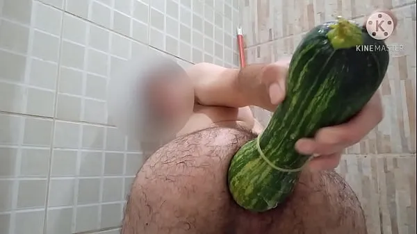 Beste Jammed the zucchini in the tail nieuwe video's