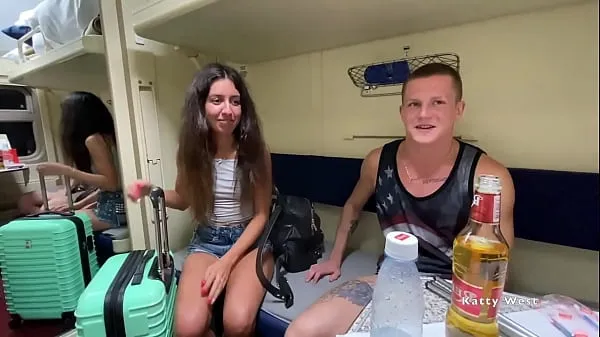 Bedste Picked up a girl at the train station and fucked her on the train nye videoer