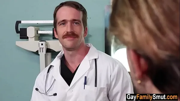 Τα καλύτερα Gay boy visits step uncle's doctor's office φρέσκα βίντεο