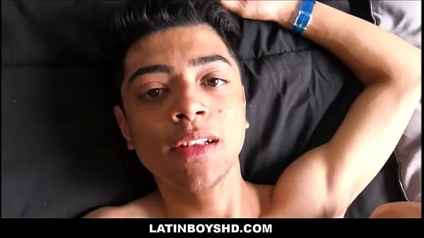 Little Twink Latin Boy Picked Up From Street Paid Cash To Fuck Stranger POV - Moises Video segar terbaik