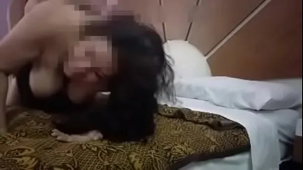 How delicious I piss off my ex...she gets very excited and wants to continue being my whore, how delicious her boobs hang Video baharu terbaik