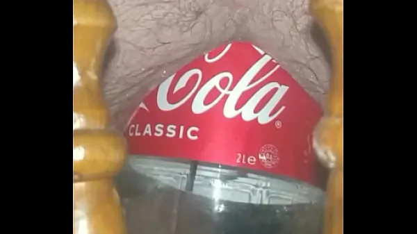 Beste 2 Litre Coke Bottle fucking my ass ferske videoer