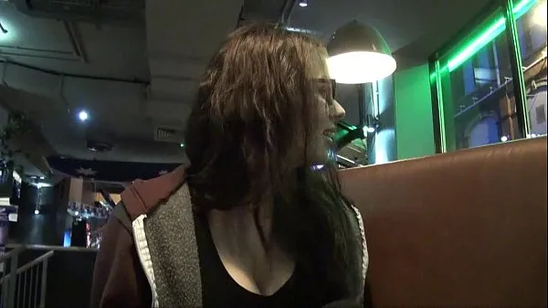 Beste Upskirts toilet trip peeking and secret voyeur masturbation in a public bar nieuwe video's