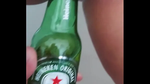 En iyi BEBENDO UMA BREJA COM PORRA DA BUCETA, cerveja , Heineken yeni Videolar