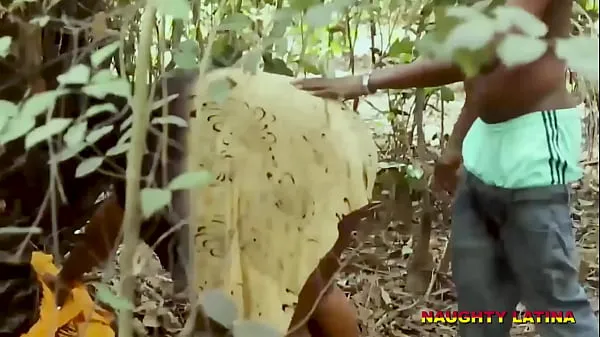 Parhaat BBW BIG BOOBS AFRICAN CHEATING WIFE FUCK VILLAGE FARMER IN THE BUSH - 4K HAEDCORE DOGGY SEX STYLE tuoreet videot