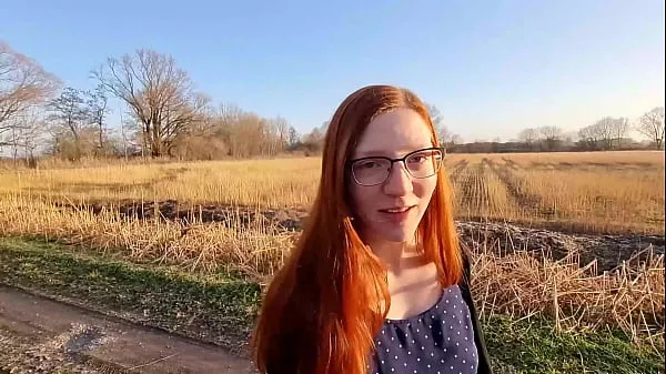 بہترین Redhead young woman undresses outside for the first time تازہ ویڈیوز