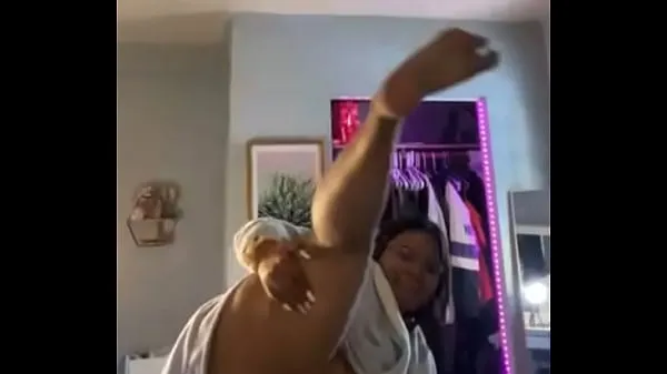 Flexible Latina bbw revealing self flashing in shower robe nude sexy saggy fat cunt big tits and belly Video baharu terbaik