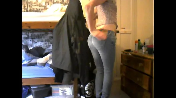 Beste Teen crossdresser in tight jeans ferske videoer