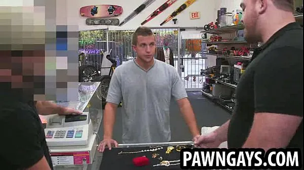 Best Stud trying to sell some jewelry to the pawn shop fresh Videos